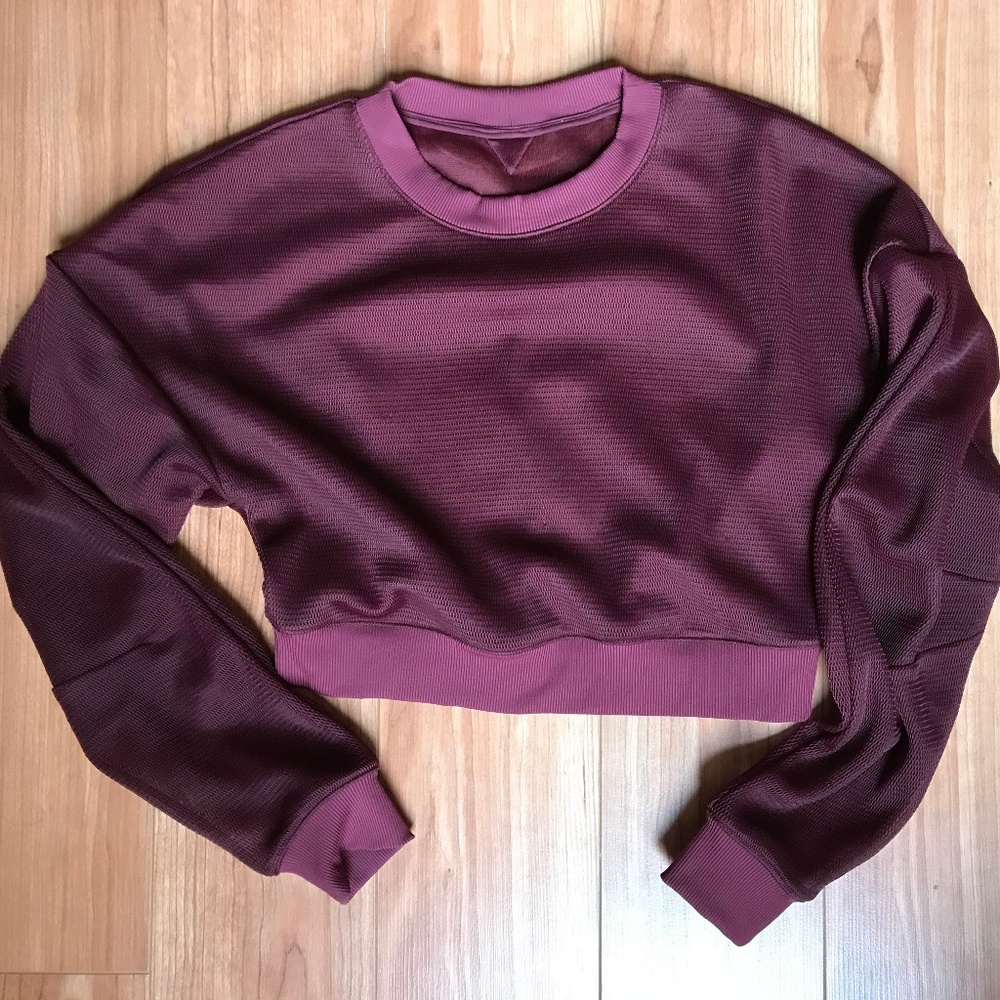 Row LS Top in Black Cherry (XS) - ALO Yoga